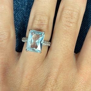 Sterling silver 5ct cz engagement ring